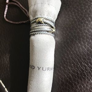 David Yurman crossover ring size 7 .